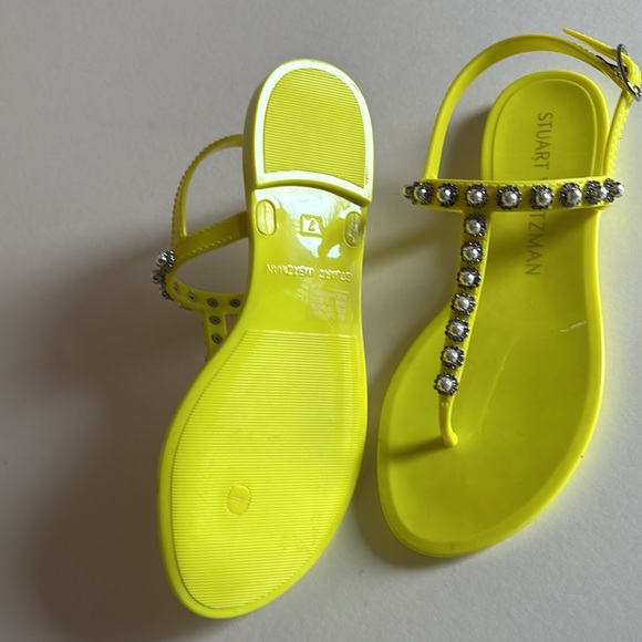 STUART WEITZMAN PEARL CRYSTAL-EMBELLISHED JELLY THONG SANDALS - Picture 6 of 10